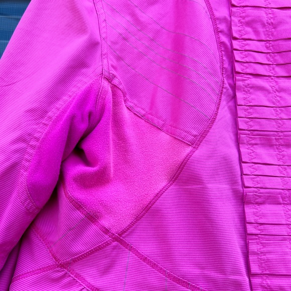 Lululemon hot pink jacket size 6 - Picture 4 of 8